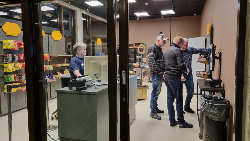 Lenkje til artikkel: Snikopning av kiosken på Florø kulturhus