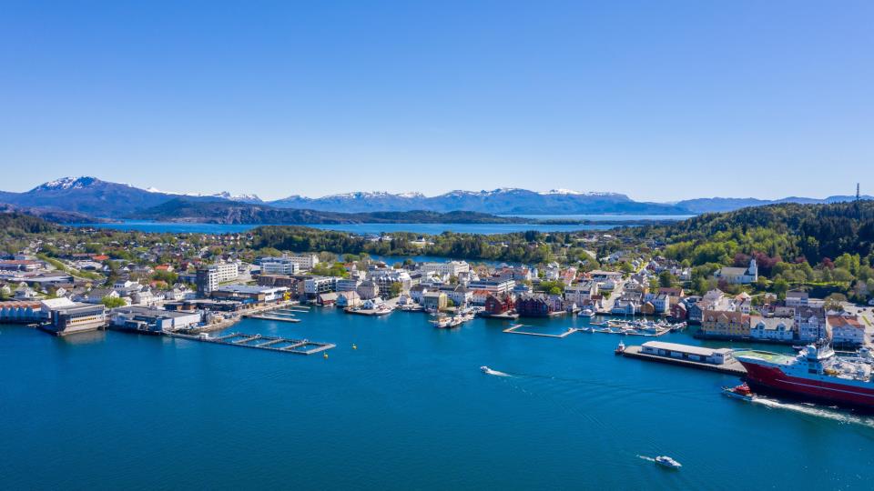 Lenkje til artikkel: Intensjonskunngjering - Leige av lokale i Florø sentrum