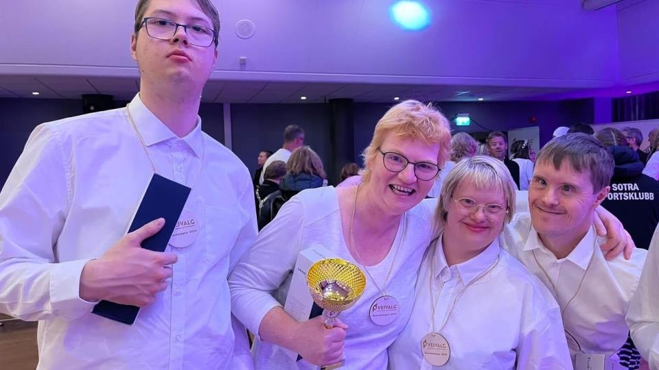 Lenkje til artikkel: Florø-dansarar førebur seg til Veivalgdagane i Bergen