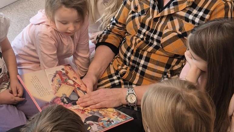Lenkje til artikkel: Leselyst på skular og barnehagar med KinnLes